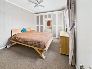 Photo 16- click for photo gallery